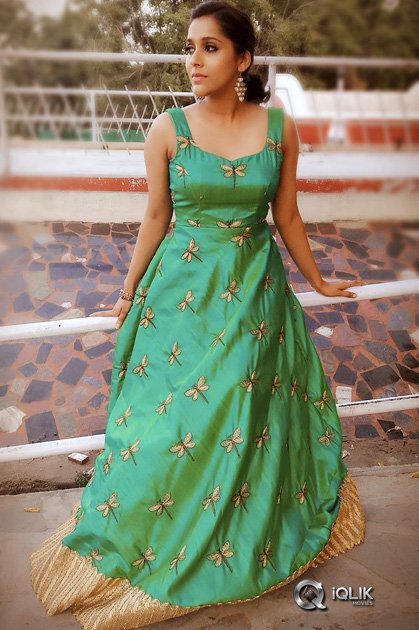 Rashmi-Gautam-Latest-Pics